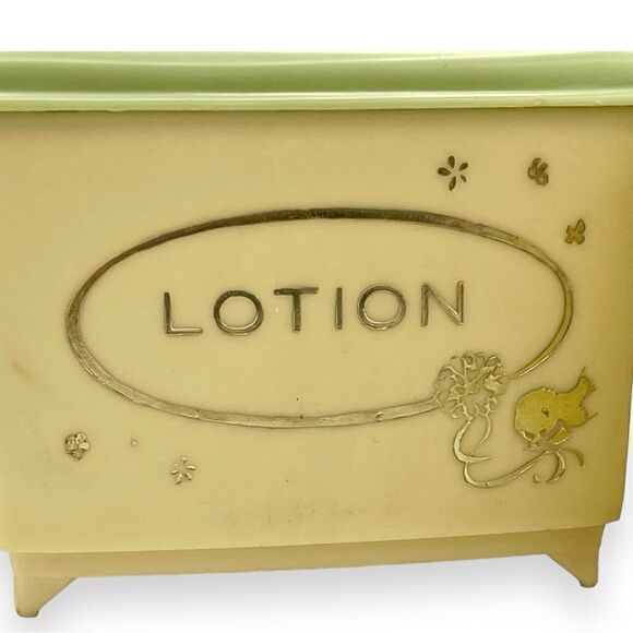 Vintage Baby Nursery Plastic Footed Organizing Jars Pale Yellow Green Lids - Picture 10 of 16